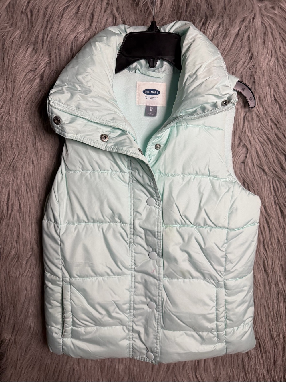 Old Navy Women's Mint Quilted Puffer Vest